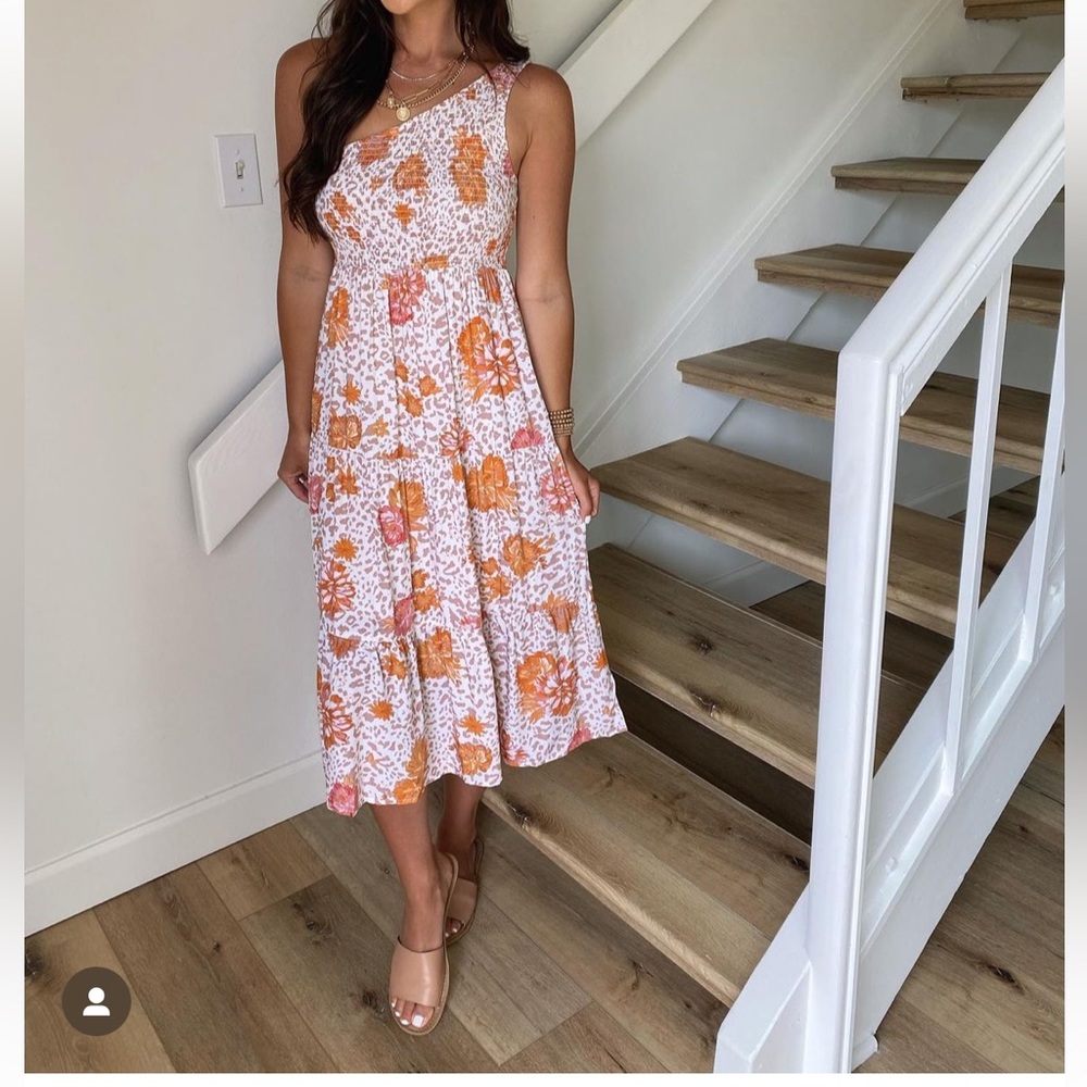 Leopard Floral one shoulder midi dress 🧡💗💛 NWT